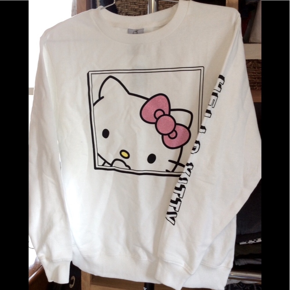 Hello kitty sweater